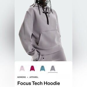 On Running Focus Tech Hoodie NWOT